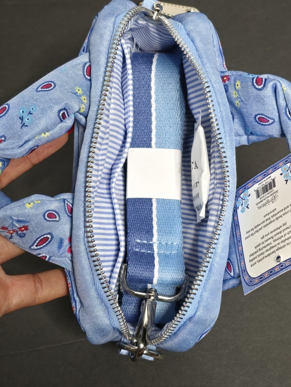 Brighton Bandana Love Crossbody Bag Blue Floral Multi NEW IN BAG W/TAGS - Picture 5 of 7